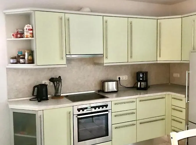 Rebenlaub Apartment *